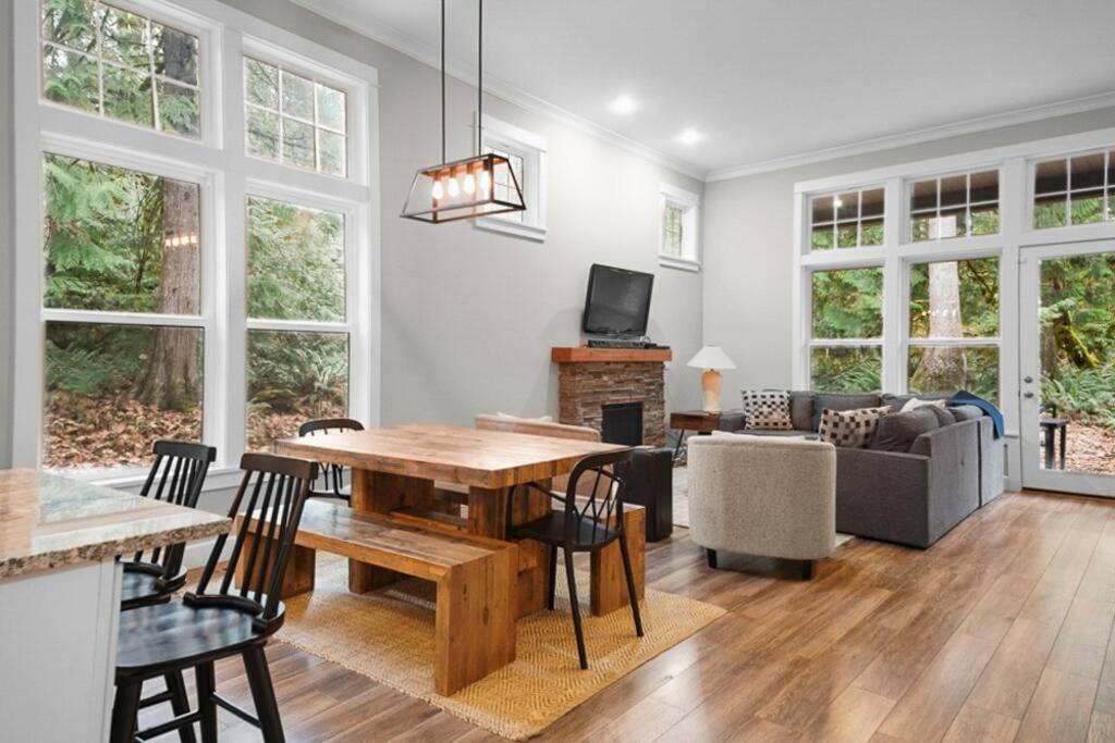Modern Retreat In Mt Hood Oregon Resort Welches ภายนอก รูปภาพ